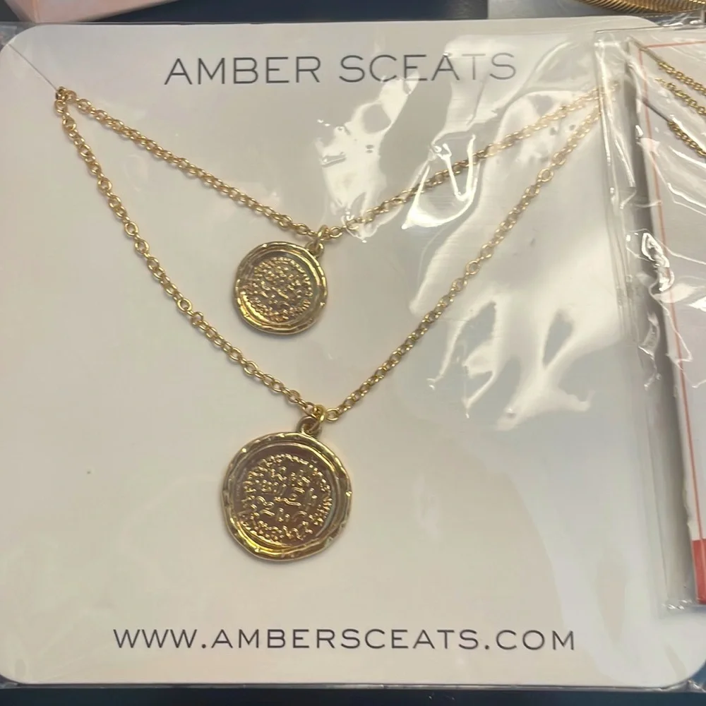 Jewelry bundle - Picture 2 of 7